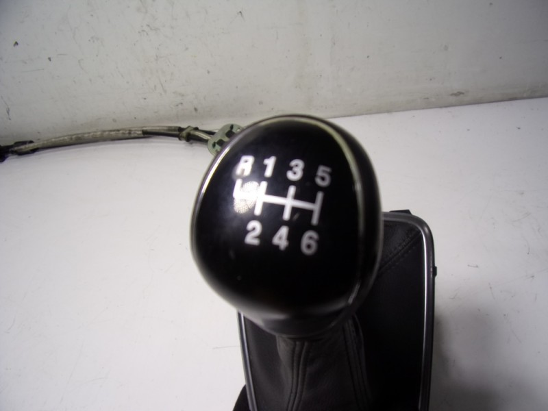 Recambio de palanca cambio para ford mondeo turn. 2.0 tdci cat referencia OEM IAM 2172161 DG9R7C453MKD 2240474