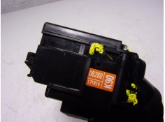 Recambio de mando limpia para toyota hilux (3b/3c/3d) gr sport referencia OEM IAM 8465206260 0626017F816  2