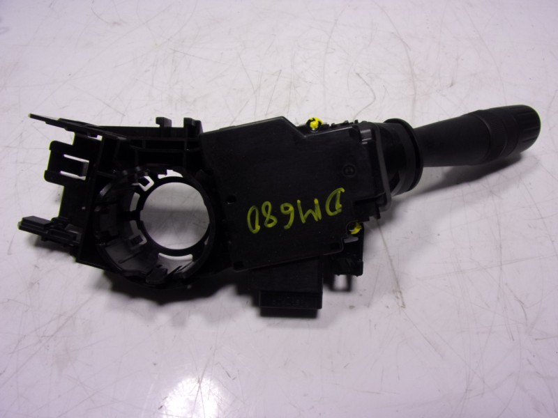 Recambio de mando luces para toyota hilux (3b/3c/3d) gr sport referencia OEM IAM 841400K650 0K65017J290 