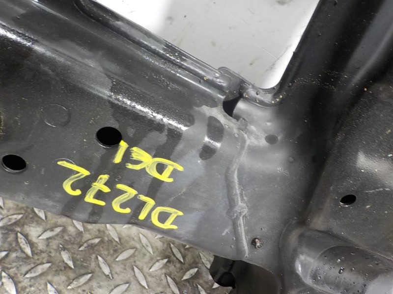 Recambio de puente delantero para mercedes-benz clase cla (w117) 2.1 cdi cat referencia OEM IAM A2466201200  