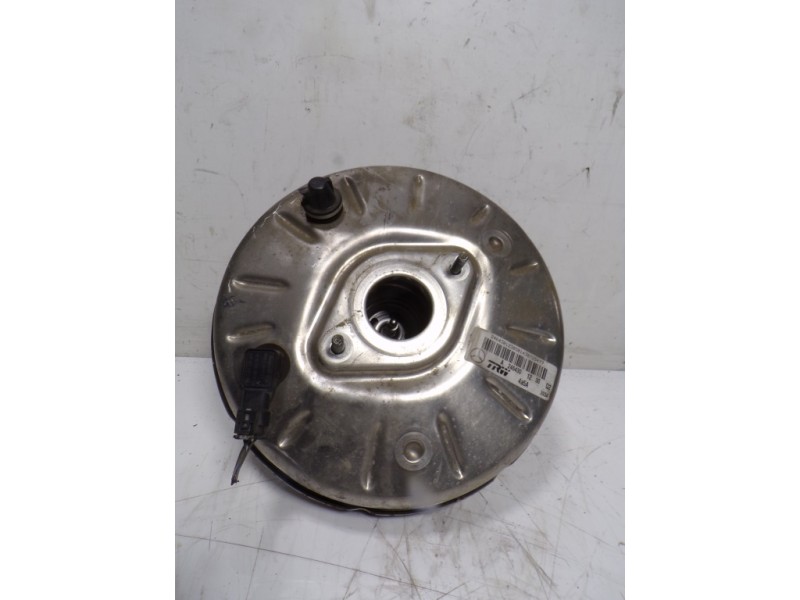 Recambio de servofreno para mercedes-benz clase cla (w117) 2.1 cdi cat referencia OEM IAM A2464300930 A2464301230 