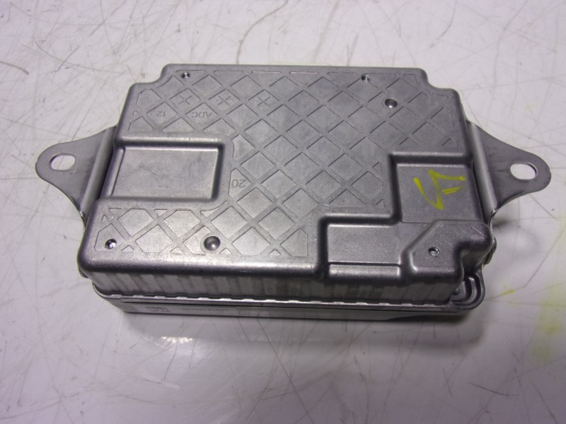 Recambio de modulo electronico para toyota hilux (3b/3c/3d) gr sport referencia OEM IAM 22918795940 22918795940 