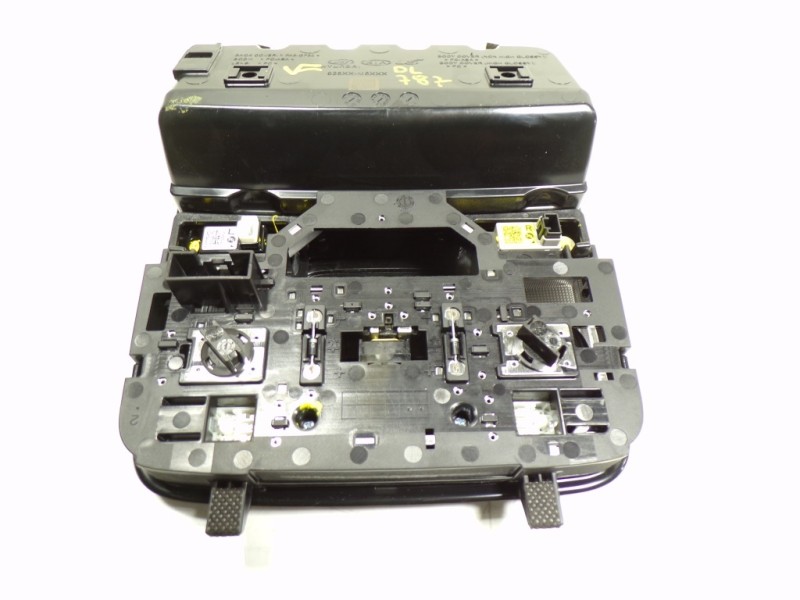 Recambio de piloto interior para kia ceed 1.0 tgdi cat referencia OEM IAM  928XXM6XXX 