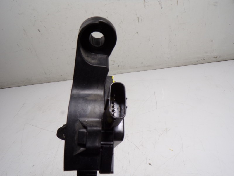 Recambio de potenciometro pedal para kia ceed 1.0 tgdi cat referencia OEM IAM  32700G4200 