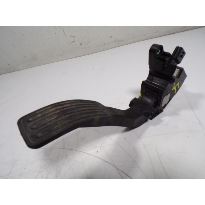 Recambio de potenciometro pedal para nissan juke (f15) 1.2 16v cat referencia OEM IAM 180023RA0B 180023RA0B 