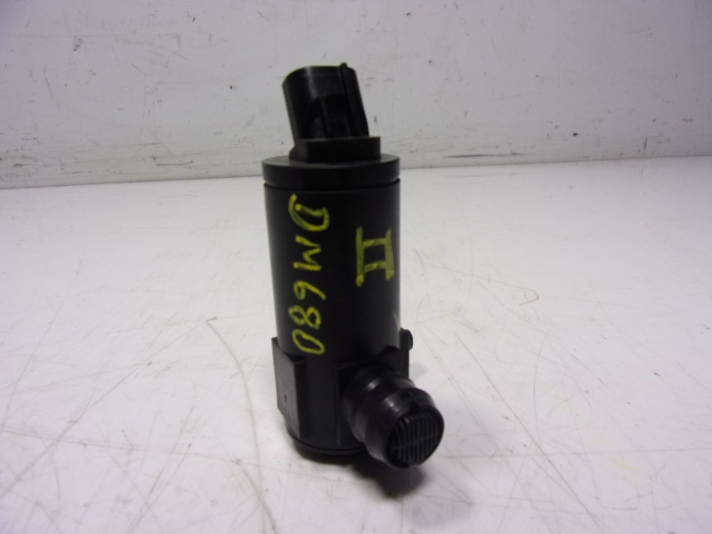 Recambio de bomba limpia para toyota hilux (3b/3c/3d) gr sport referencia OEM IAM 853300K021 853300K021 