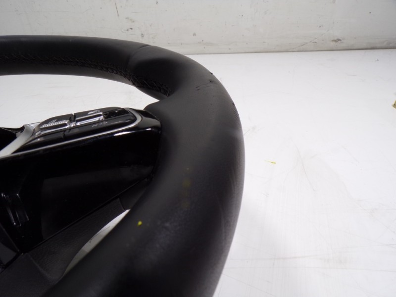 Recambio de volante para kia ceed 1.0 tgdi cat referencia OEM IAM  56100J7HX0SA1 