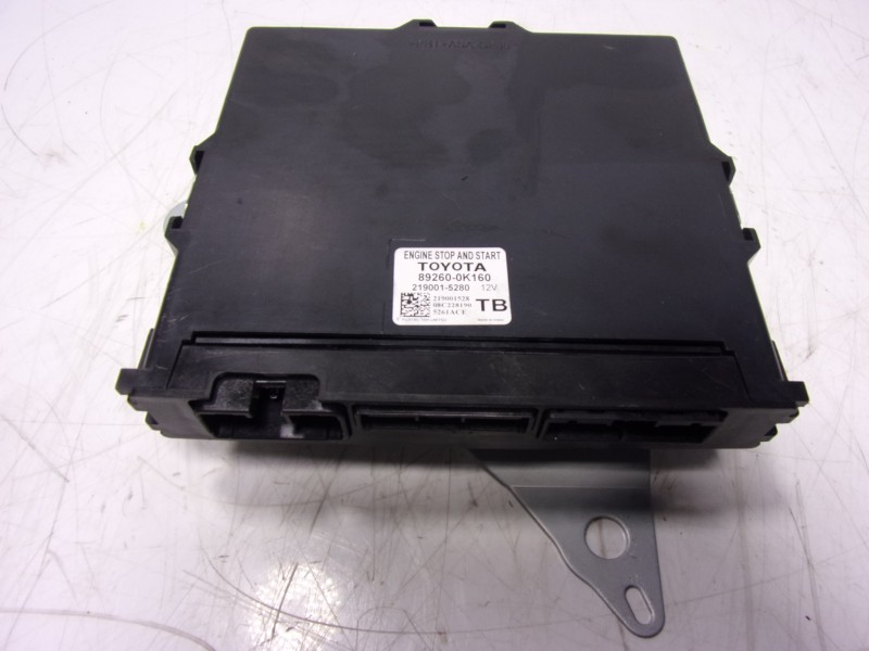 Recambio de modulo electronico para toyota hilux (3b/3c/3d) gr sport referencia OEM IAM 892600K160 892600K160 