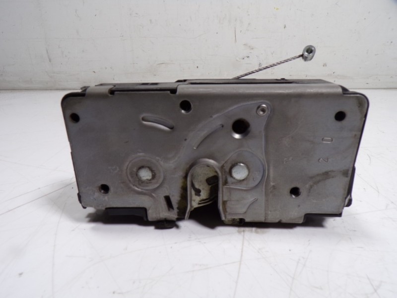 Recambio de cerradura puerta trasera izquierda para fiat punto (199) 1.2 cat referencia OEM IAM 52065102  