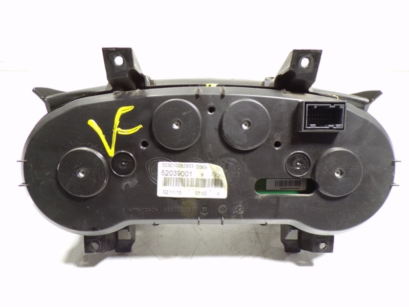 Recambio de cuadro instrumentos para fiat punto (199) 1.2 cat referencia OEM IAM 52039001 52039001 