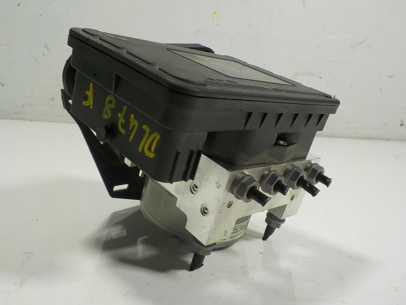 Recambio de abs para seat leon sportstourer (kl8) style referencia OEM IAM 5WA614517BLBEF 5WA614517BL 