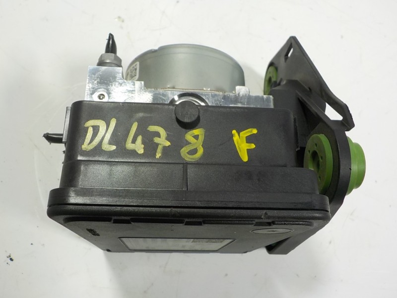 Recambio de abs para seat leon sportstourer (kl8) style referencia OEM IAM 5WA614517BLBEF 5WA614517BL 