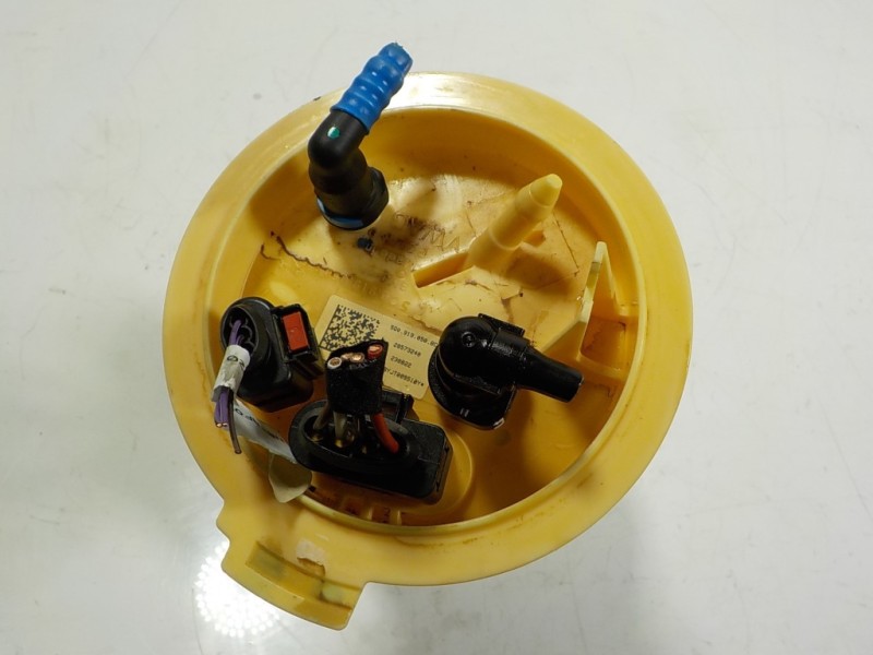 Recambio de aforador para seat leon sportstourer (kl8) style referencia OEM IAM 5Q0919050BC 5Q0919050BC 