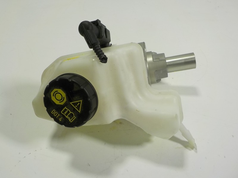 Recambio de bomba freno para seat leon sportstourer (kl8) style referencia OEM IAM 3Q1614019D 02048644P7 