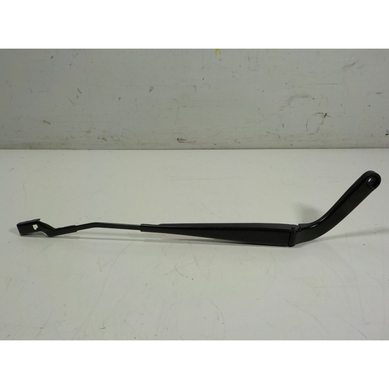 Recambio de brazo limpia delantero izquierdo para seat leon sportstourer (kl8) style referencia OEM IAM 5FB955409 5FB955409B 