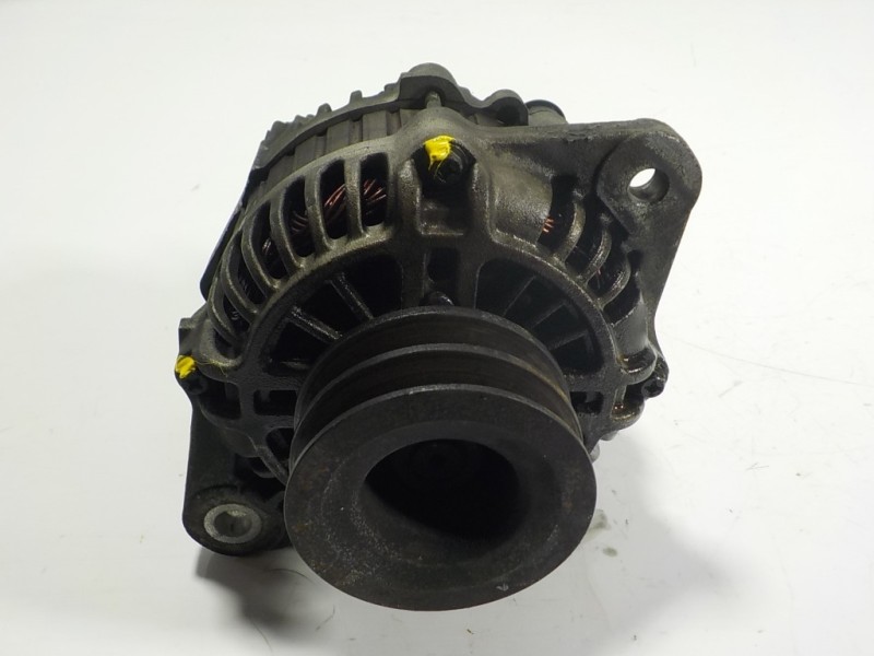 Recambio de alternador para mitsubishi canter fuso (b8) 3c15 referencia OEM IAM   
