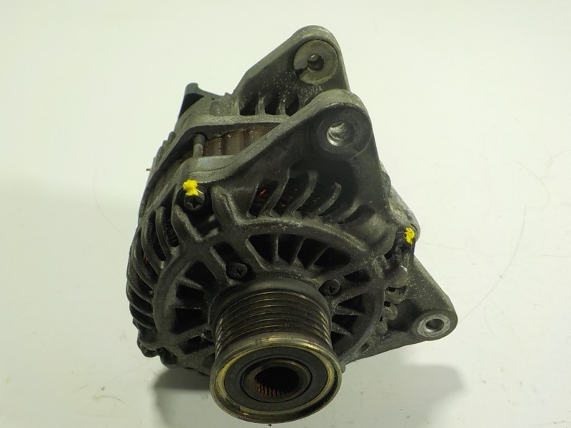Recambio de alternador para renault clio iv renault sport referencia OEM IAM  231008685R 