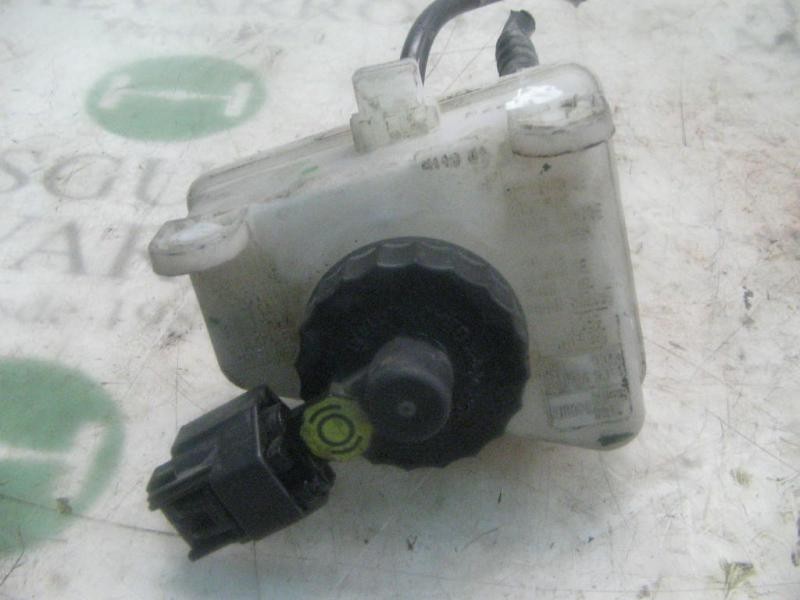 Recambio de deposito servo para ford focus berlina (cak) trend referencia OEM IAM   