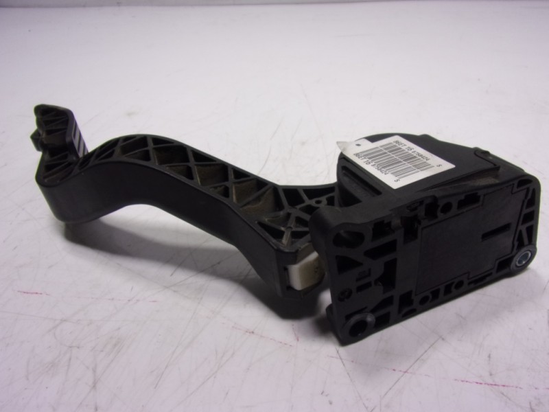 Recambio de potenciometro pedal para citroën c4 lim. 1.6 16v referencia OEM IAM  00C3E2045 