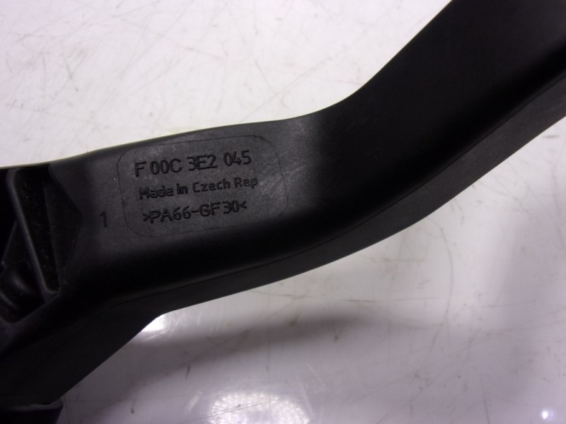 Recambio de potenciometro pedal para citroën c4 lim. 1.6 16v referencia OEM IAM  00C3E2045 