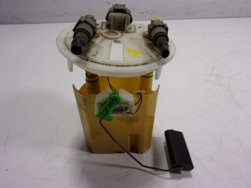 Recambio de aforador para dacia duster ambiance 4x2 referencia OEM IAM 6001548608  