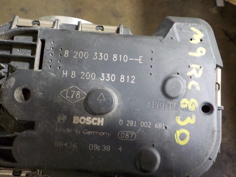 Recambio de caja mariposa para renault koleos privilege referencia OEM IAM  8200330810E 