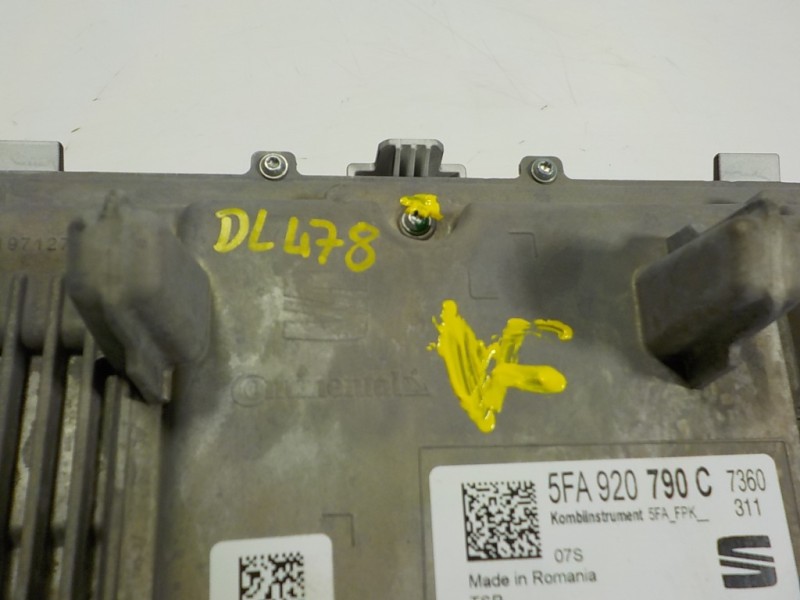 Recambio de cuadro instrumentos para seat leon sportstourer (kl8) style referencia OEM IAM 5FA920790C 5FA920790C 