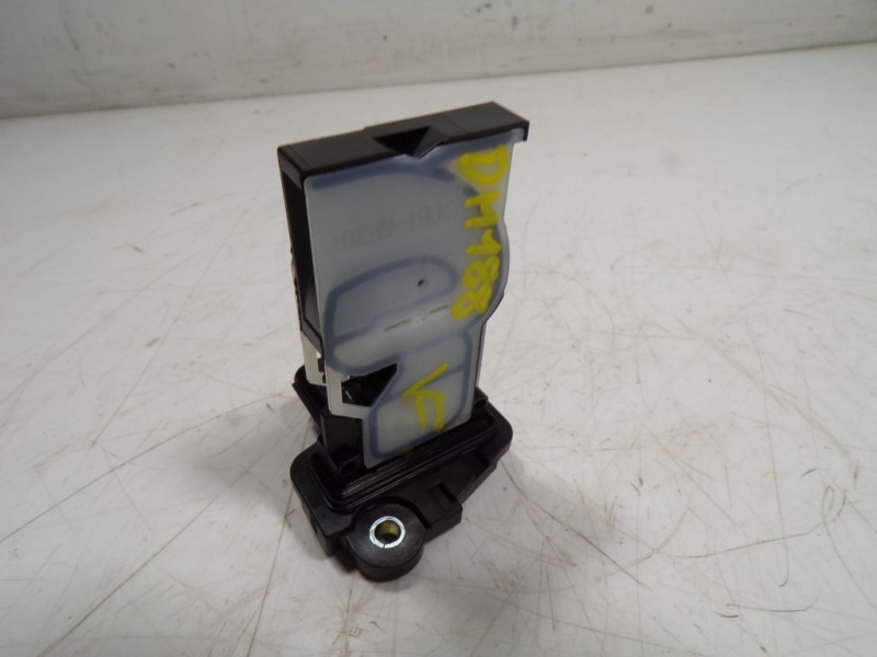 Recambio de caudalimetro para toyota yaris cross 1.5 vvti 16 v 55 kw referencia OEM IAM 22204F2010 22204F2010 