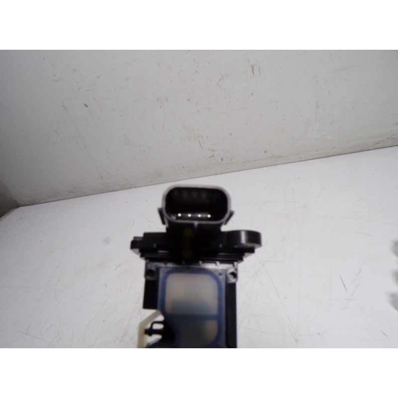Recambio de caudalimetro para toyota yaris cross 1.5 vvti 16 v 55 kw referencia OEM IAM 22204F2010 22204F2010 