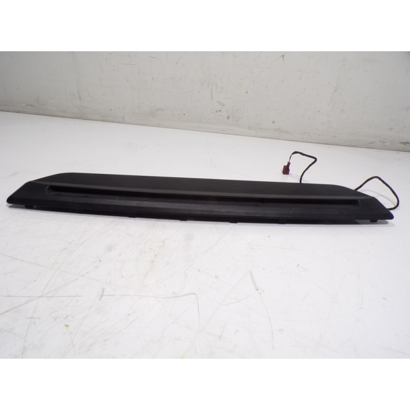 Recambio de piloto trasero central para mercedes-benz clase e (w212) lim. 3.0 cdi cat referencia OEM IAM A2048200056 A2126830130