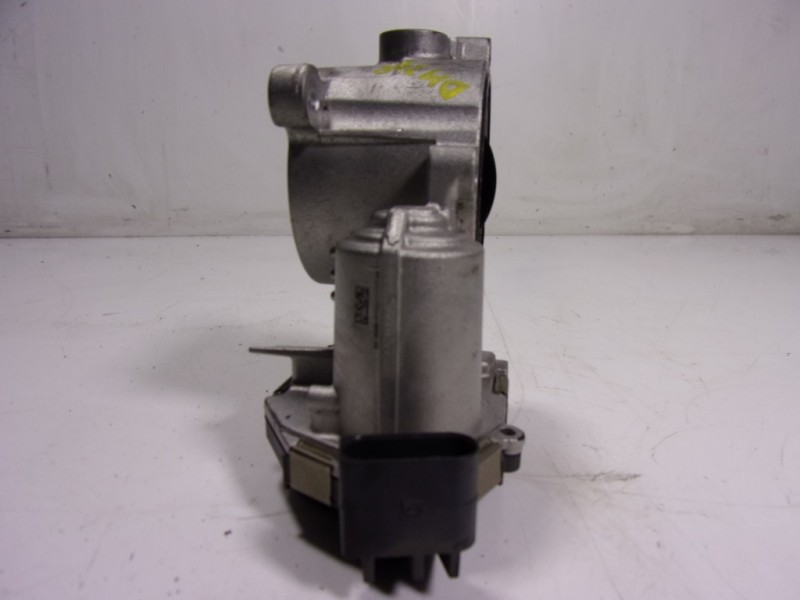 Recambio de caja mariposa para seat leon (kl1) 2.0 tdi referencia OEM IAM  05L128063AV245 