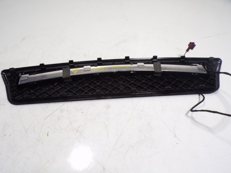 Recambio de piloto trasero central para mercedes-benz clase e (w212) lim. 3.0 cdi cat referencia OEM IAM A2048200056 A2126830130