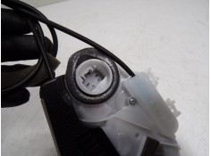 Recambio de cerradura puerta trasera izquierda para toyota yaris cross 1.5 vvti 16 v 55 kw referencia OEM IAM 69060K0030 M731446 2