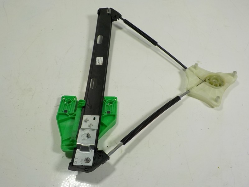 Recambio de elevalunas trasero izquierdo para seat leon sportstourer (kl8) style referencia OEM IAM 5FA839461 5FA839461 