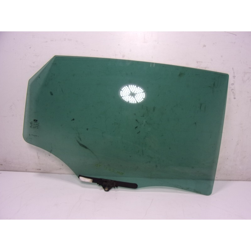 Recambio de cristal puerta trasero derecho para hyundai ix35 1.7 crdi cat referencia OEM IAM 834112Y010A  