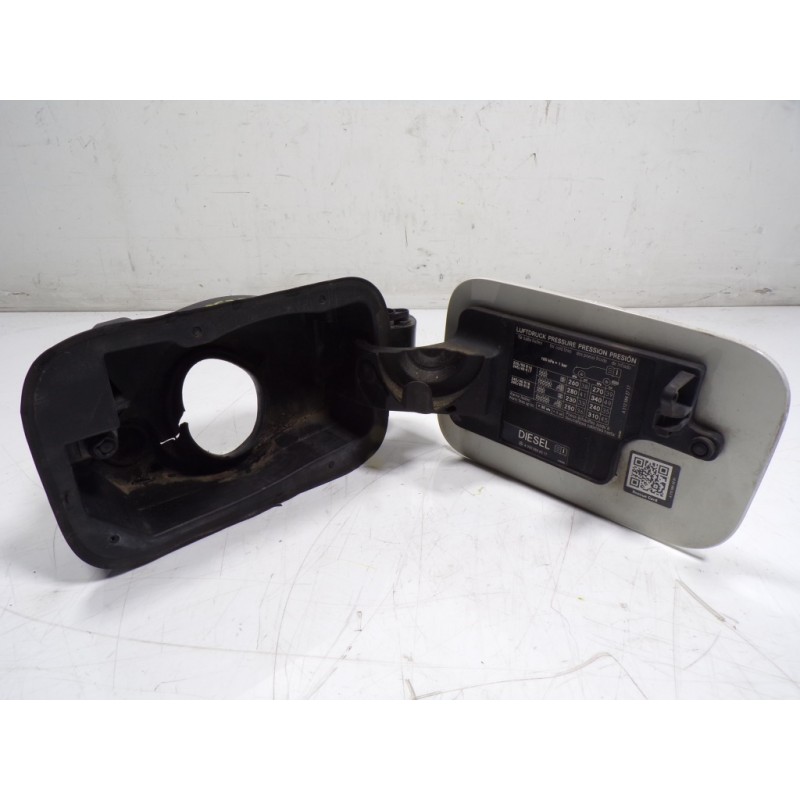 Recambio de tapa combustible para mercedes-benz clase e (w212) lim. 3.0 cdi cat referencia OEM IAM A2127570006  A2126300000