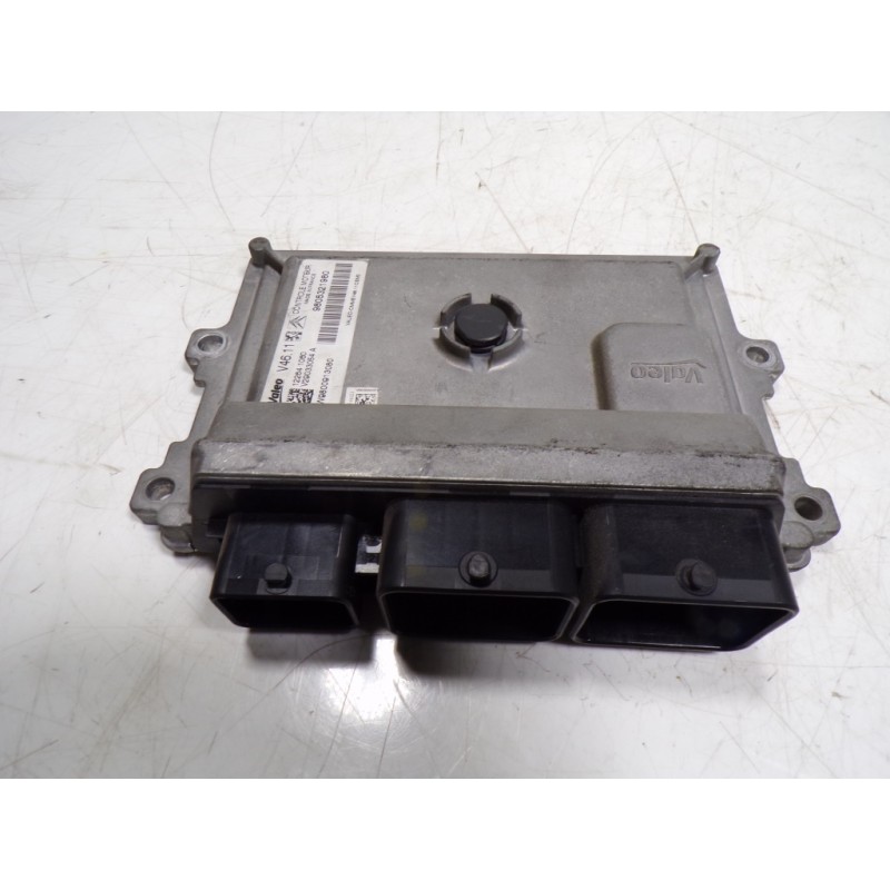 Recambio de centralita motor uce para peugeot 208 1.2 12v vti referencia OEM IAM 1612859880 9805321980 