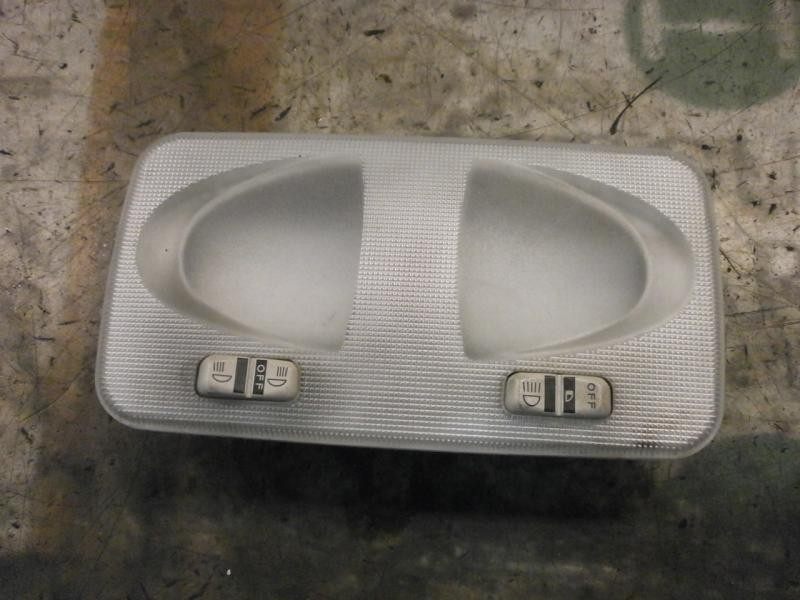 Recambio de piloto interior para fiat grande punto (199) 1.3 16v jtd cat referencia OEM IAM 735445089  