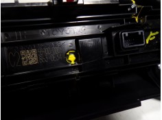 Recambio de mando climatizador para toyota yaris cross 1.5 vvti 16 v 55 kw referencia OEM IAM 559000DC60 559000DC61  2