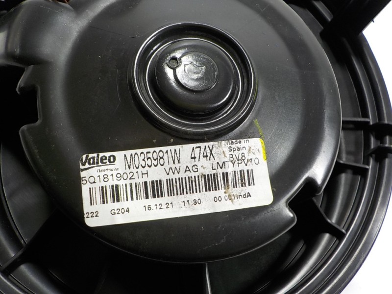 Recambio de motor calefaccion para seat leon sportstourer (kl8) style referencia OEM IAM 5WB819015A 5Q1819021H 5WA907521