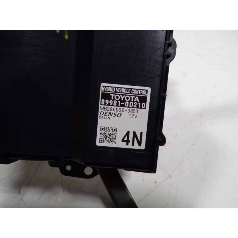 Recambio de modulo electronico para toyota yaris cross 1.5 vvti 16 v 55 kw referencia OEM IAM  899810D210 