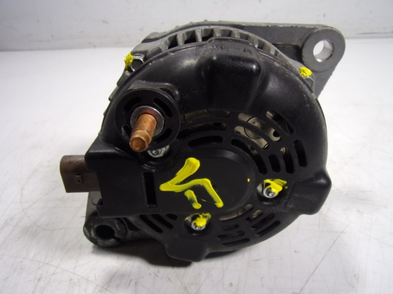 Recambio de alternador para jeep compass ii limited 4x4 referencia OEM IAM  832003C0A 