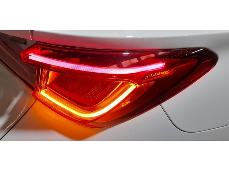 Recambio de piloto trasero derecho para seat leon sportstourer (kl8) style referencia OEM IAM 5FA945208G 5FA945208G 