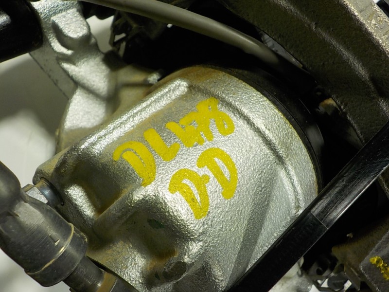 Recambio de pinza freno delantera derecha para seat leon sportstourer (kl8) style referencia OEM IAM 5WA615124E 5WA615106CF 