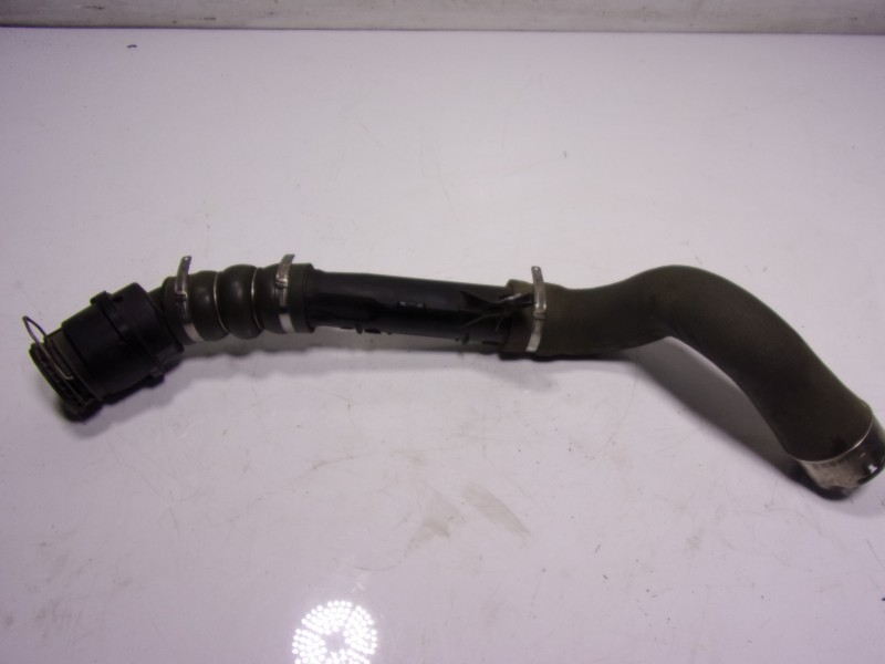 Recambio de tubo intercooler para renault clio iv 1.5 dci diesel fap referencia OEM IAM   