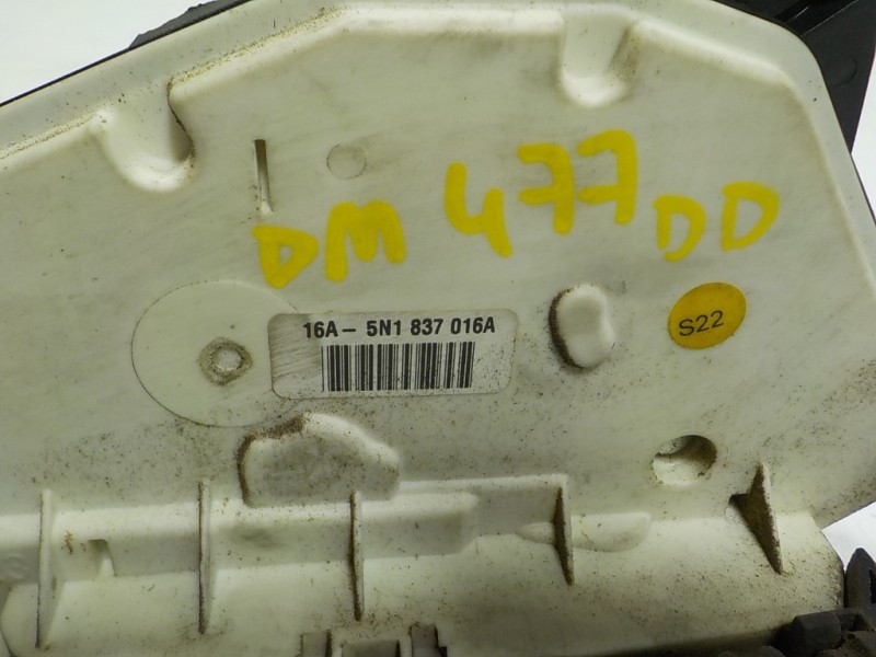 Recambio de cerradura puerta delantera derecha para volkswagen tiguan (5n1) 2.0 tdi referencia OEM IAM  5N1837016A 