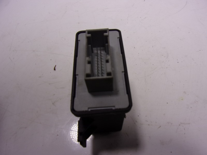 Recambio de modulo electronico para volkswagen golf v berlina (1k1) r32 referencia OEM IAM 1T0907357 1T0907357 