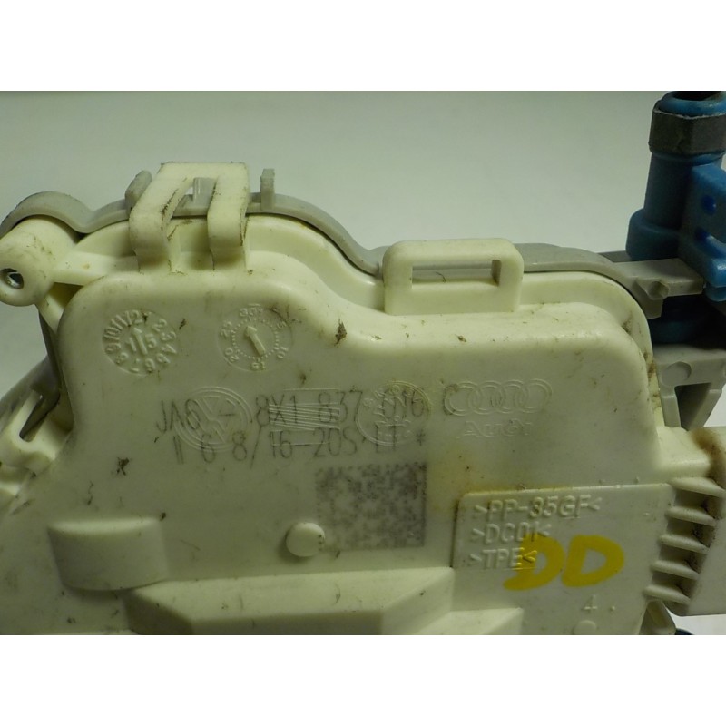 Recambio de cerradura puerta delantera derecha para audi a3 (8v) 2.0 16v tdi referencia OEM IAM  8X1837016C 