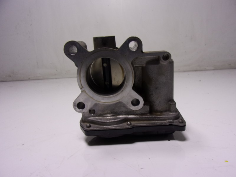 Recambio de caja mariposa para renault captur 0.9 tce referencia OEM IAM 161206038R 161206038R 