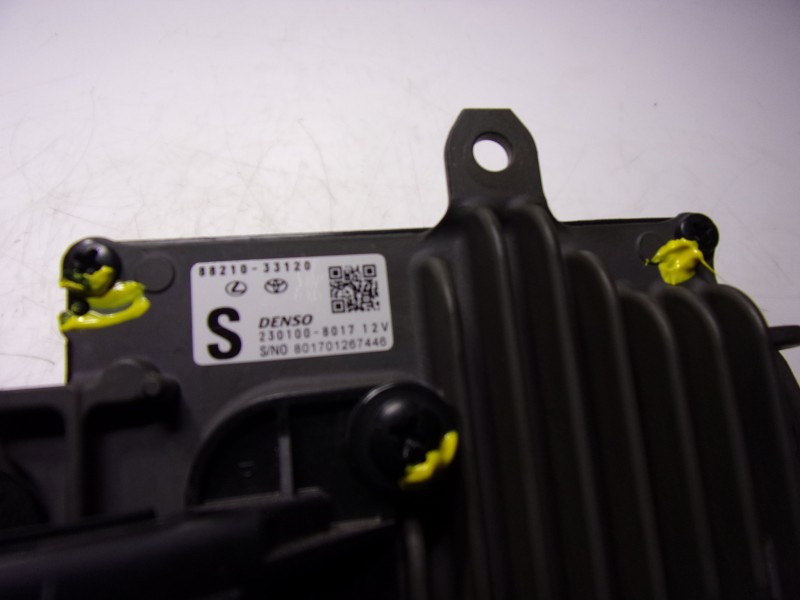 Recambio de modulo electronico para toyota hilux (3b/3c/3d) gr sport referencia OEM IAM 8821033120 8821033120 